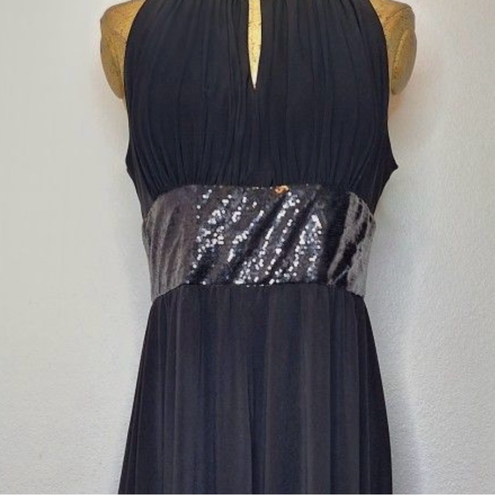 Sleeveless Long Gown with Sequin Waist
